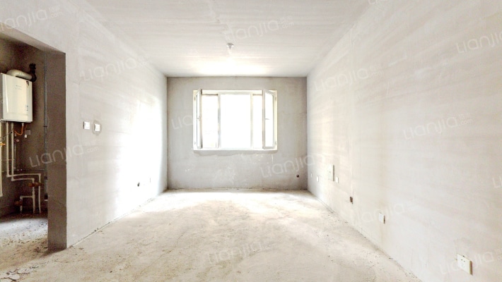 开发区 名流美誉 838总站 双语 满二 南北通透-客厅