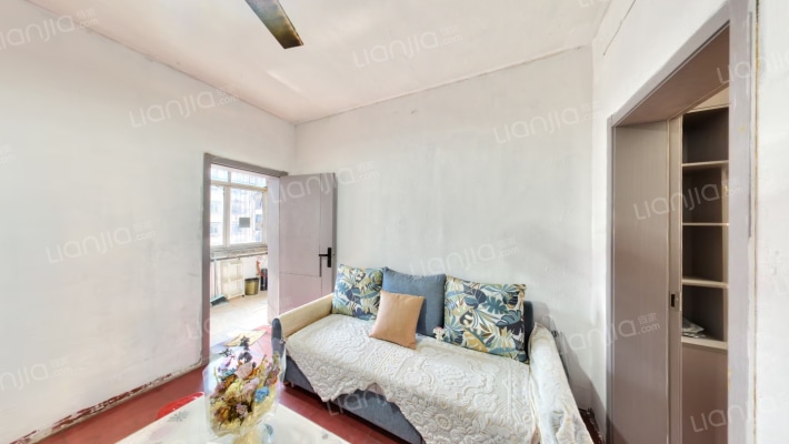 林产工业公司家属院二手房实景图