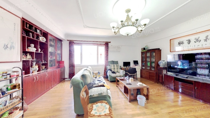 春和花园二手房实景图