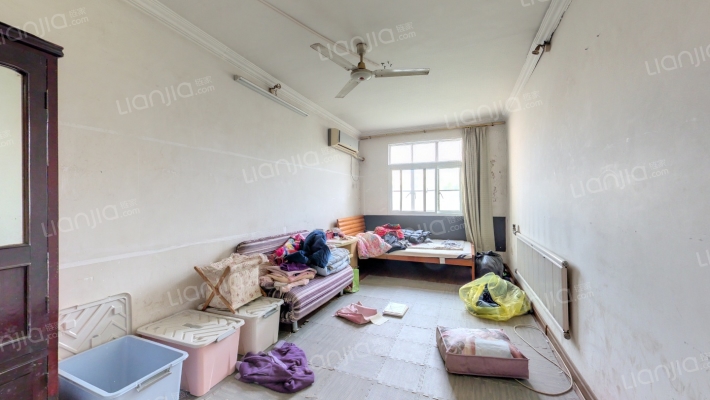 夹河中街二手房实景图