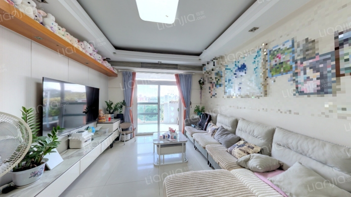 翡翠山湖二手房实景图