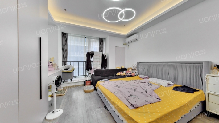 海伦堡星座二手房实景图