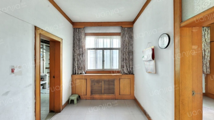 歌舞剧院家属院二手房实景图