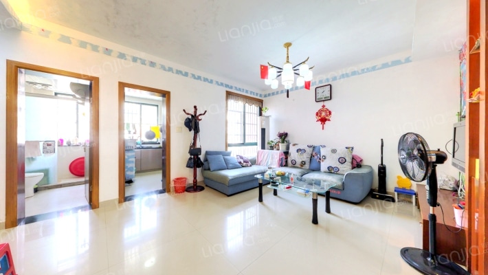 太陽公寓二手房实景图