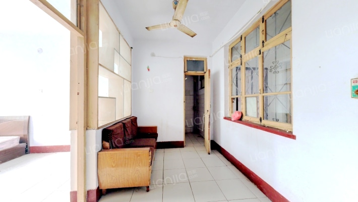 青年路小学宿舍二手房实景图