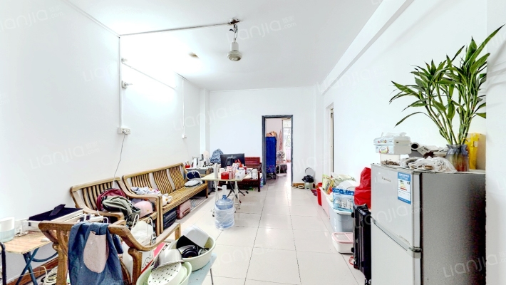 五羊宿舍二手房实景图