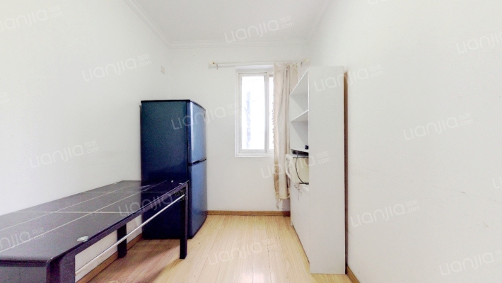 董家新村二手房实景图