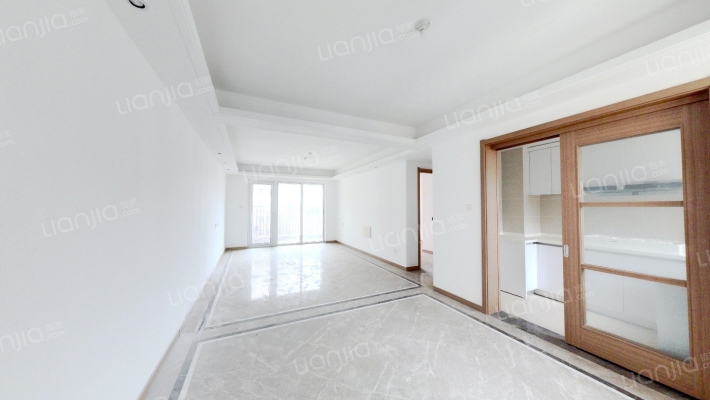 世茂璀璨天城二手房实景图