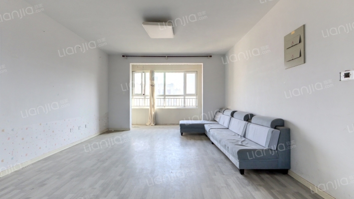 华邦旭馨园A区二手房实景图