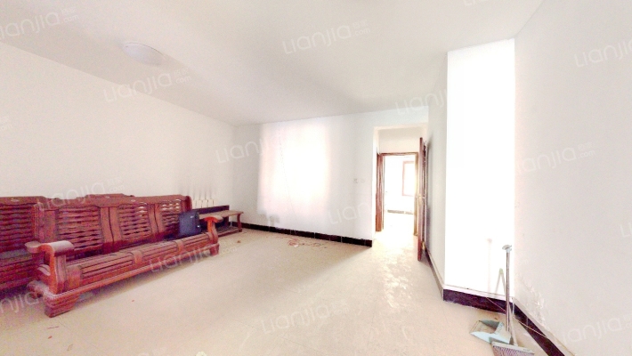 保健院家属楼二手房实景图