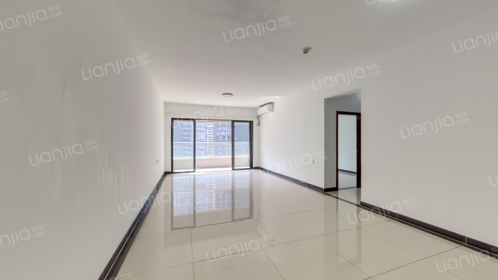 领峰园二手房实景图