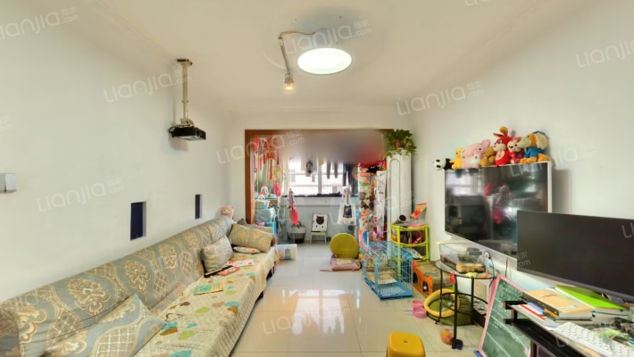 东浜新苑南区二手房实景图