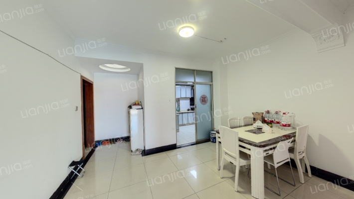 艺丰大厦二手房实景图