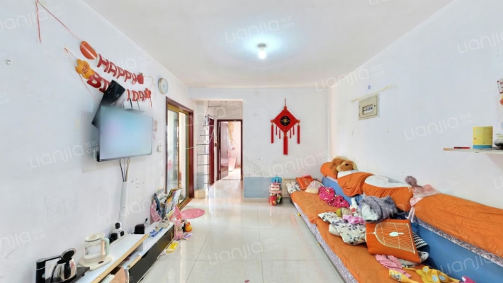 世贸中心二手房实景图