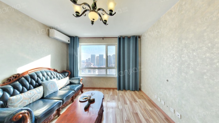 荣盛爱家郦都二手房实景图