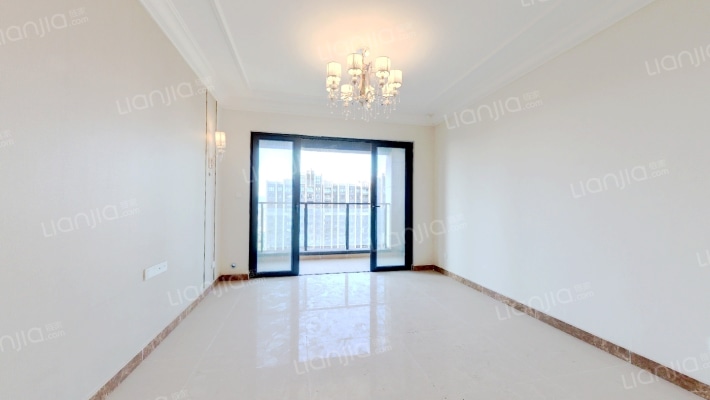 恒大紫荆学府棕榈岛二手房实景图