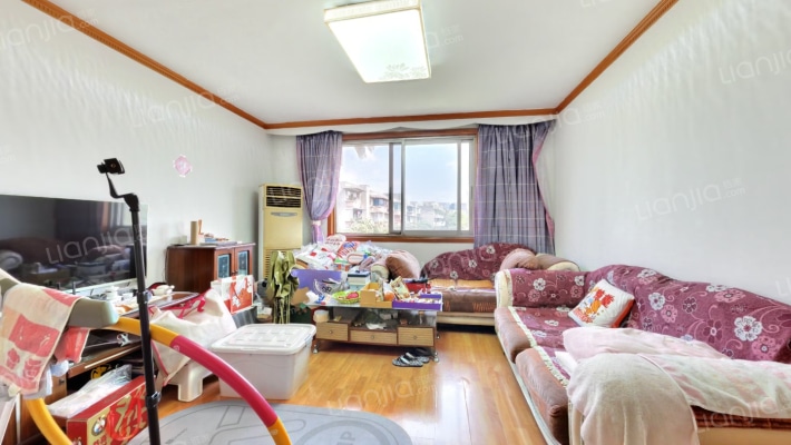 金竹苑B区二手房实景图