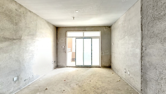 七一嘉苑C区二手房实景图