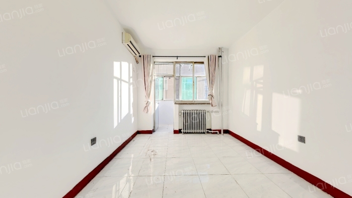 建行宿舍二手房实景图