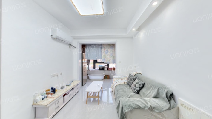 明发财富中心二手房实景图