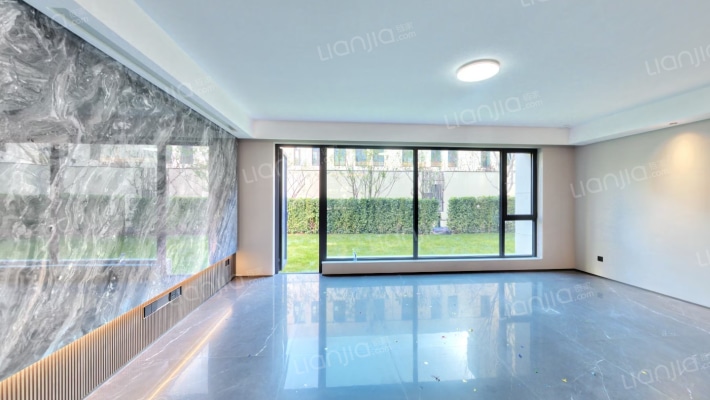 中海峯叁號院二手房实景图