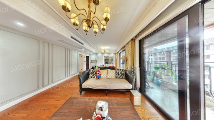 上东汇北区一组团二手房实景图