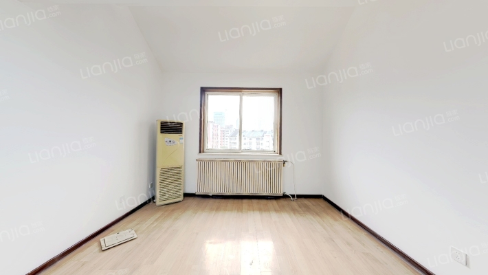 瑞江花园竹苑二手房实景图