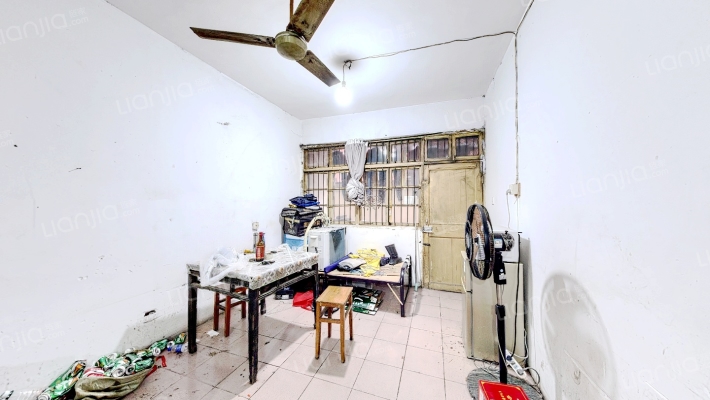 滨河花园二手房实景图