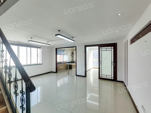 整租·银隆家 4室2厅 南