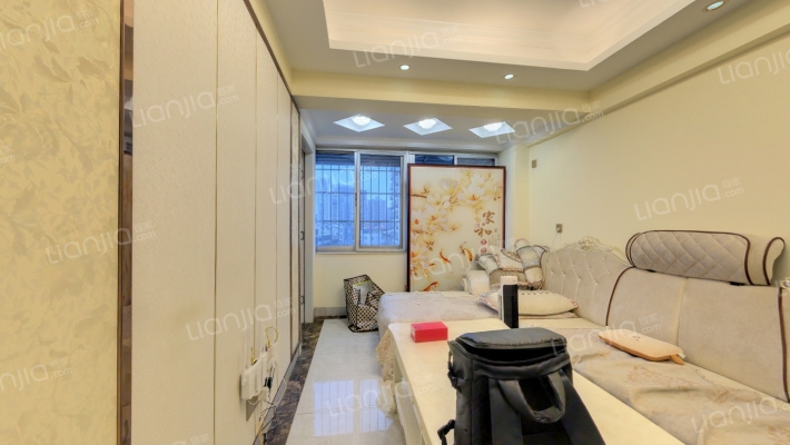 鸿侨大厦 二手房实景图