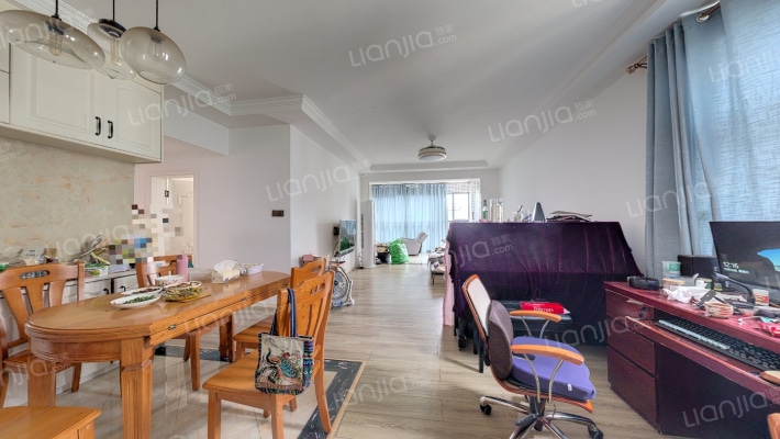 荷兰水乡二期二手房实景图