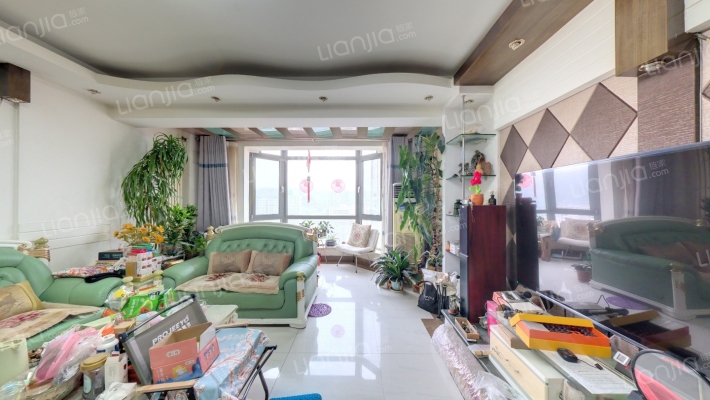 雅园二手房实景图