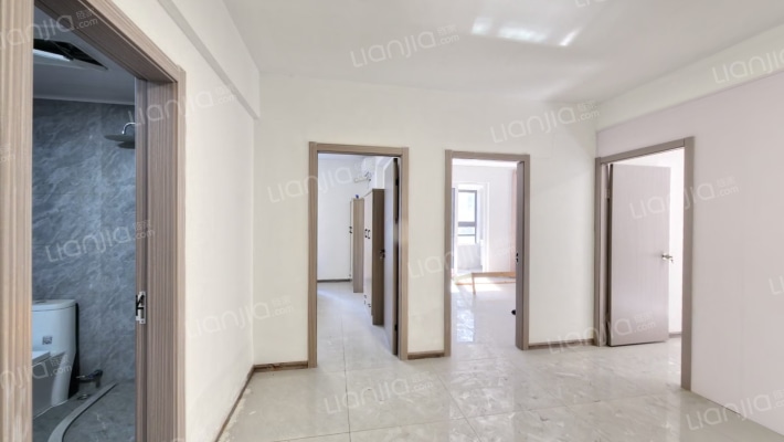 青枫雅苑一期二手房实景图