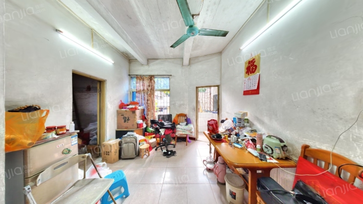 蓬莱路二手房实景图