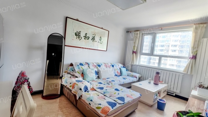 境门华府二手房实景图