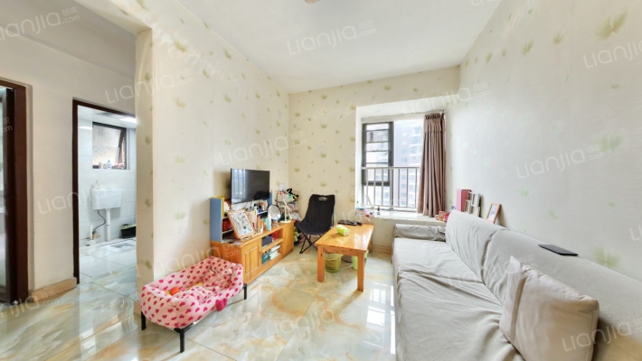 临江苑东区二手房实景图