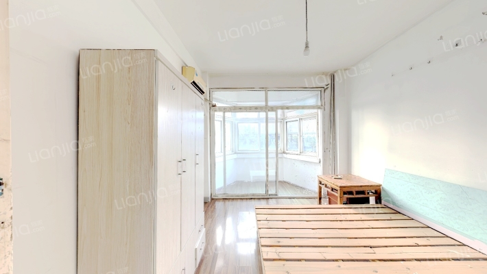 灯具厂宿舍二手房实景图