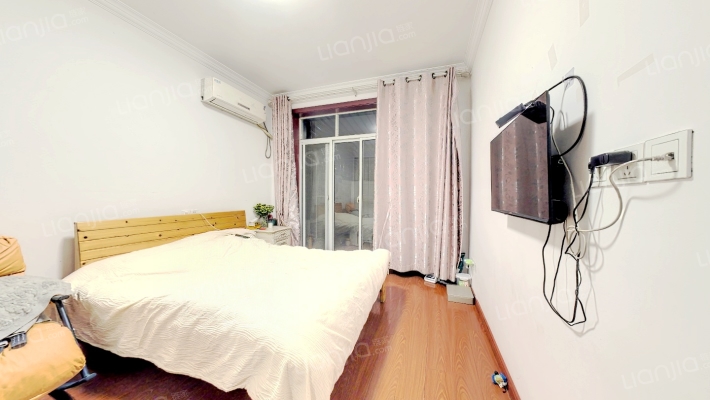 石化六村二手房实景图