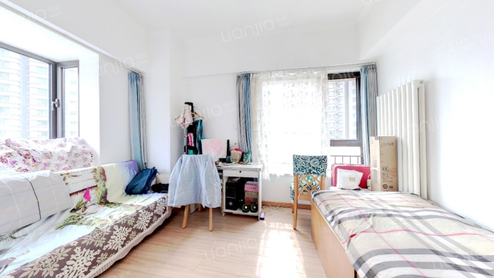 晓港名城五期公寓二手房实景图