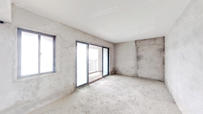 嘉美苑二手房实景图