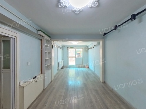 合租·镇江北路 2居室 南卧