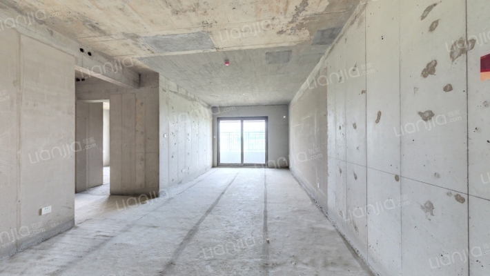 融创九熙府一期二手房实景图