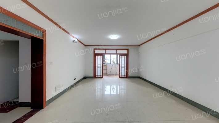 自治区总工会宿舍区二手房实景图