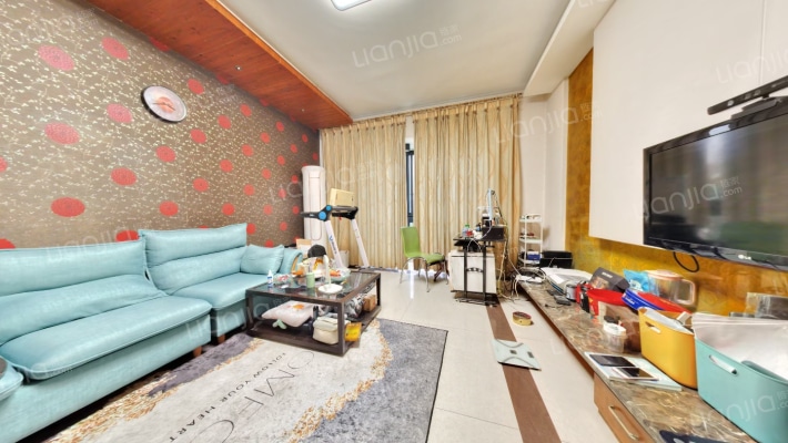 黄金海岸二手房实景图