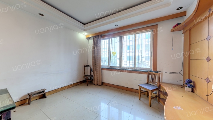 振兴新村二手房实景图