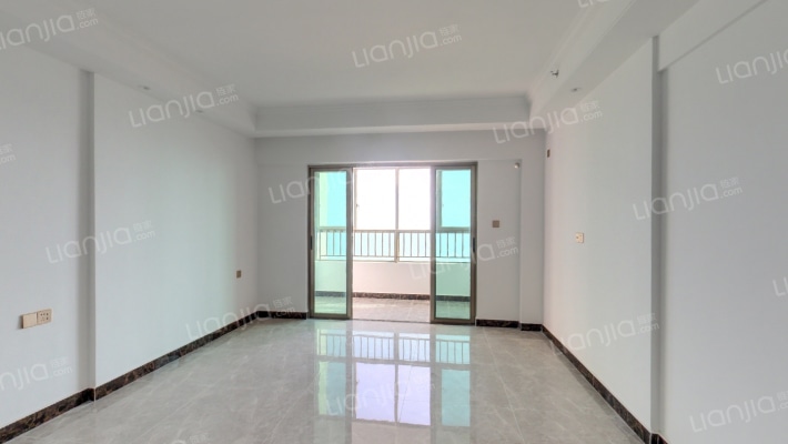 德宝海上邱园二手房实景图