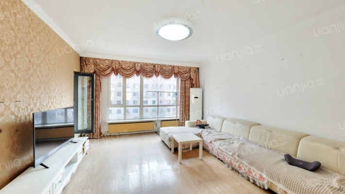 御泉华庭二手房实景图