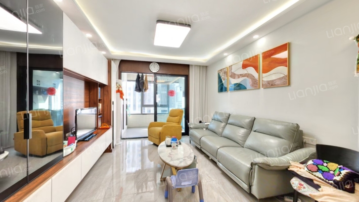 保利香颂二期二手房实景图