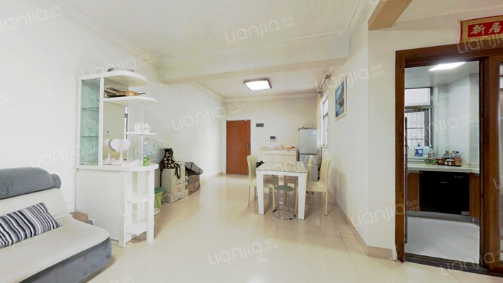 印象麦地二手房实景图