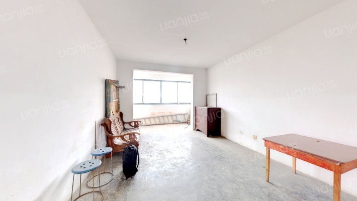 漕湖花园七区二手房实景图